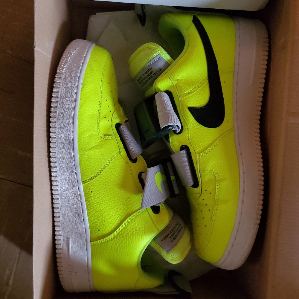 COPY - Men's Neon Nike